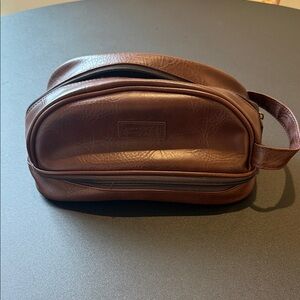 Perry Ellis Brown Men's Toiletry Dopp Kit